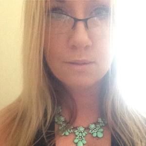 Meet your Posher, Lindsey